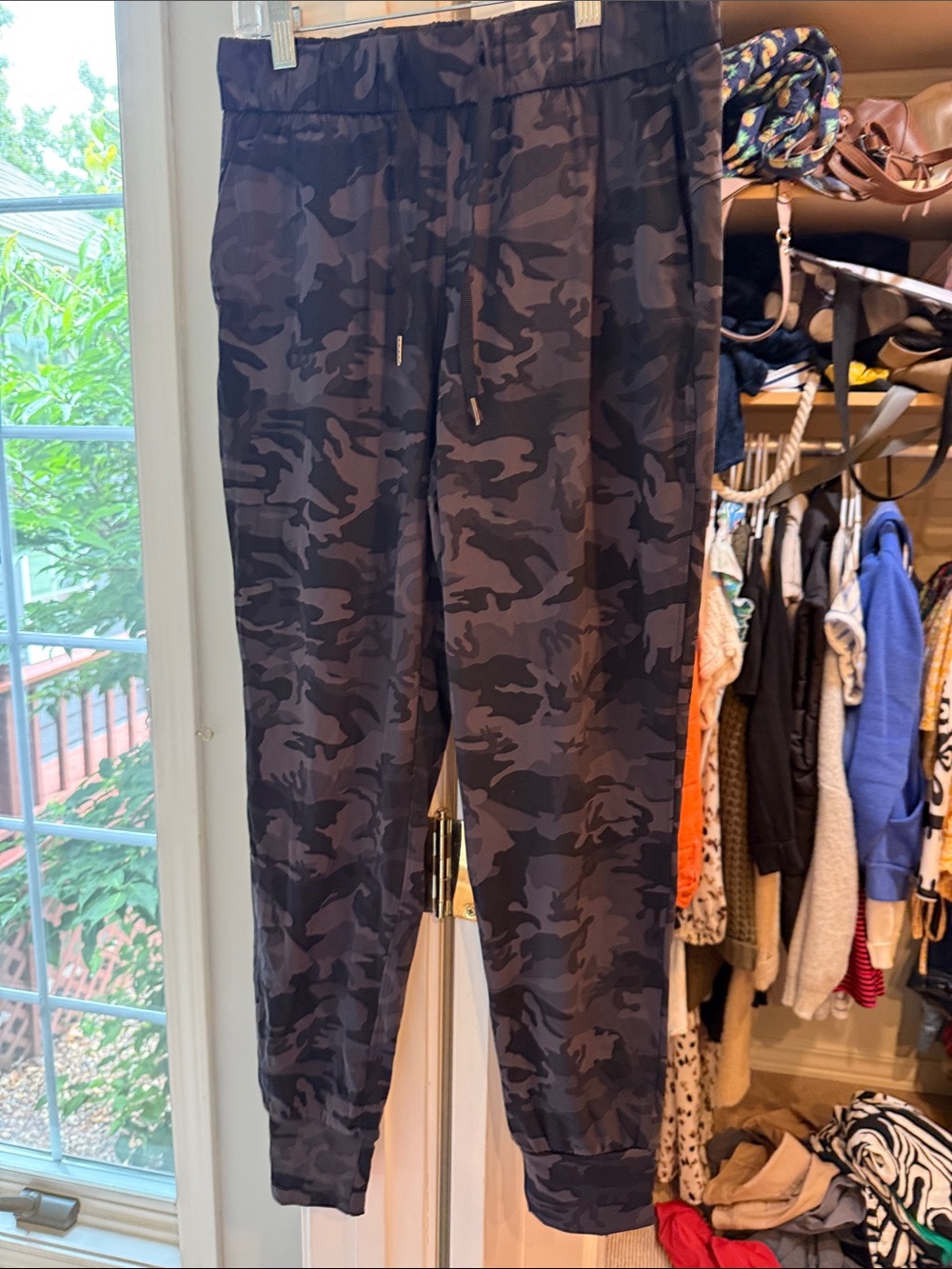 Womens Black Camo Jogger Pants
